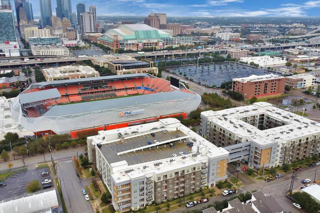 Penthouse Cool-Oasis-In-Houston-Rental Car Available-View-Great-Sleep Eksteriør bilde